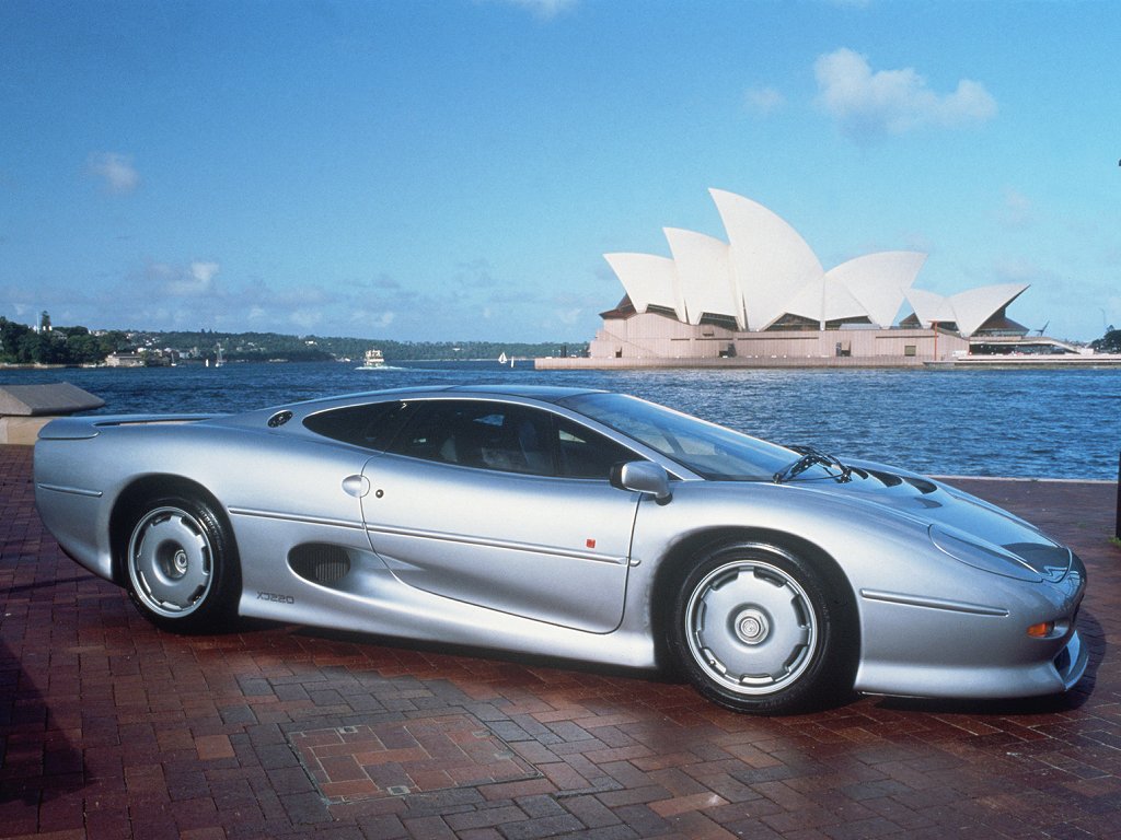 Jaguar XJ220